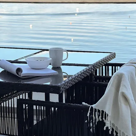 Aquavista - & Poolside 아파트 카스텔레토소프라티시노