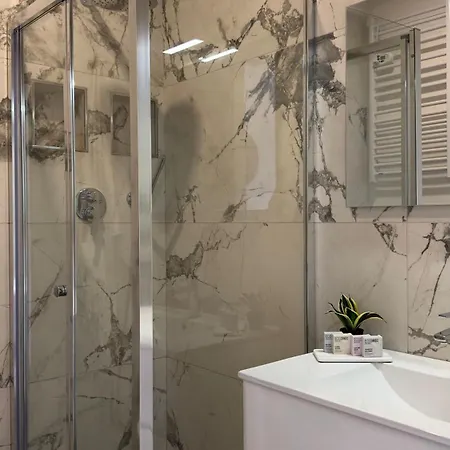 Aquavista - & Poolside Apartment Castelletto sopra Ticino